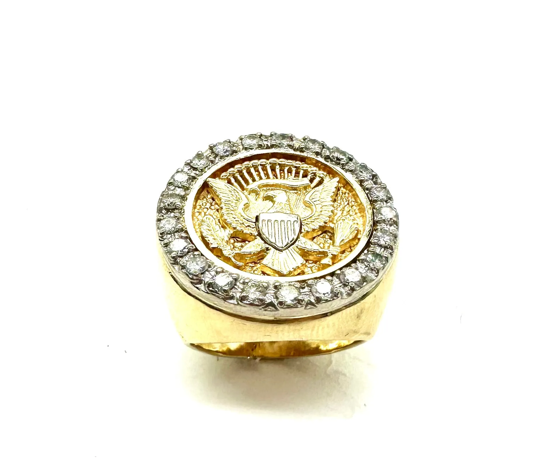 1.10 CTW Diamond Framed Eagle Ring
