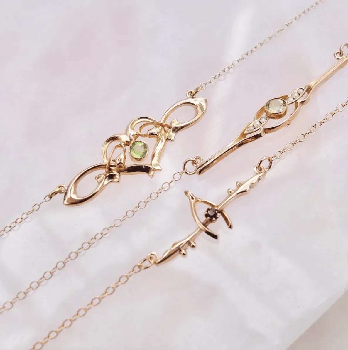 Antique Art Nouveau Peridot 9ct Gold Heart Necklace