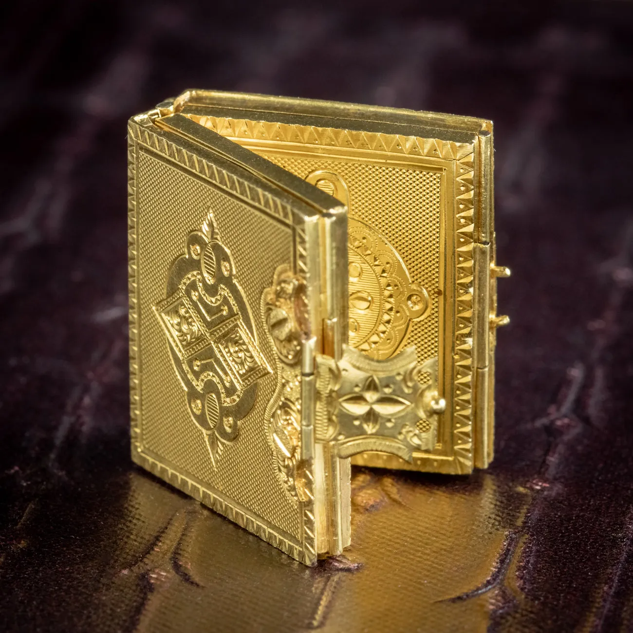 Antique Victorian Family Book Locket 18ct Gold