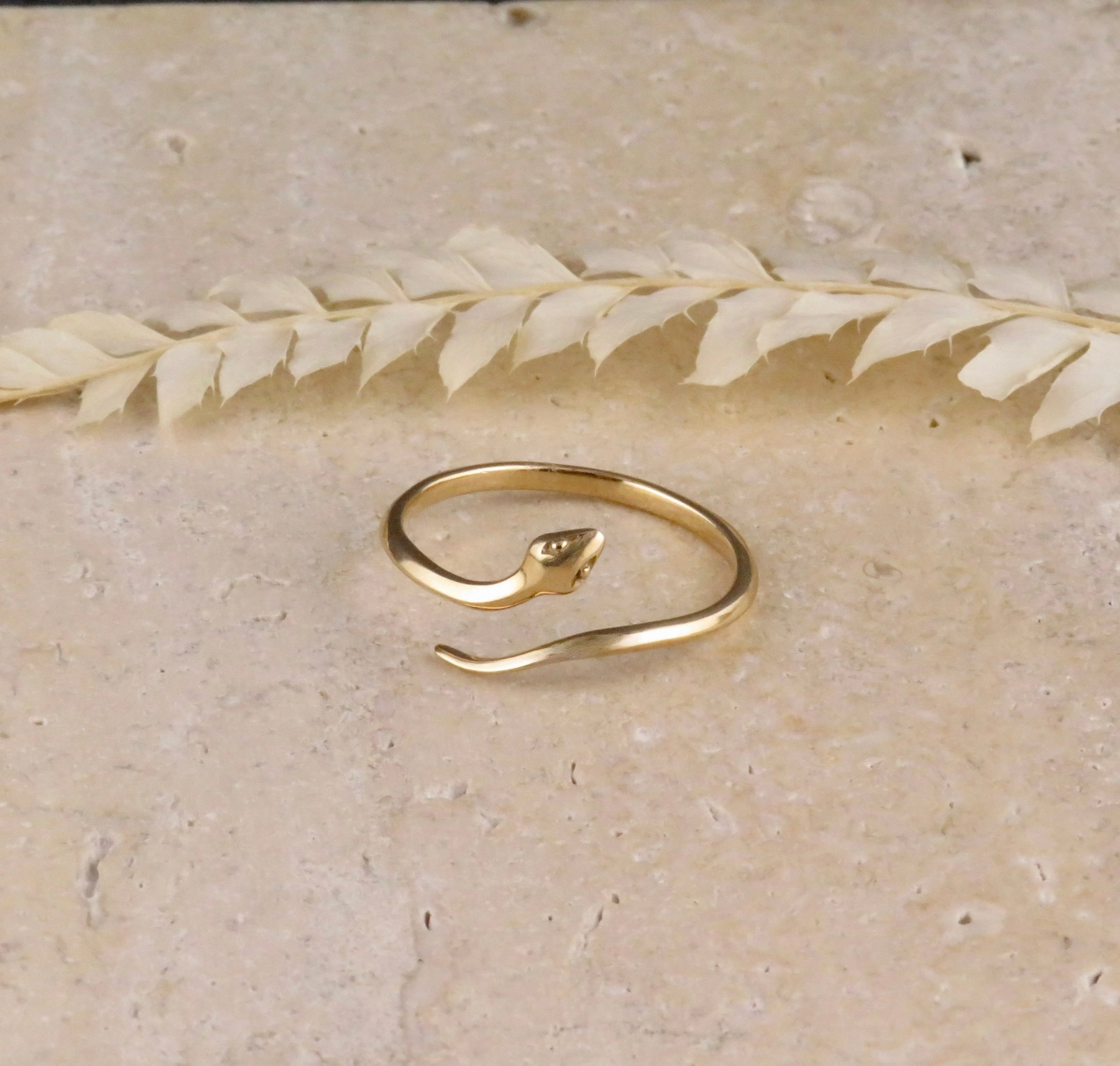 Delicate Snake Ring - Gold Bronze