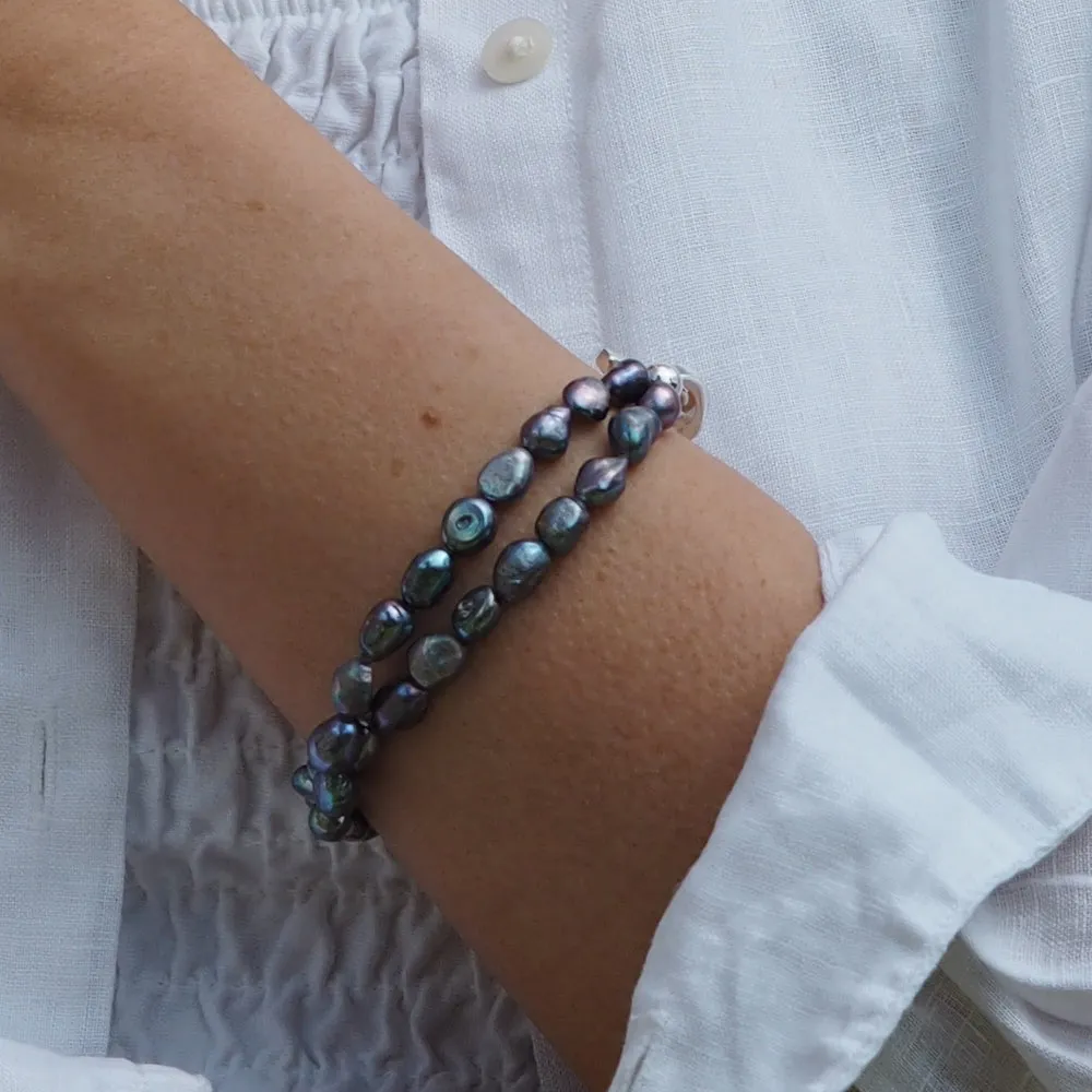 Ella Iridescent Pearl Bracelet
