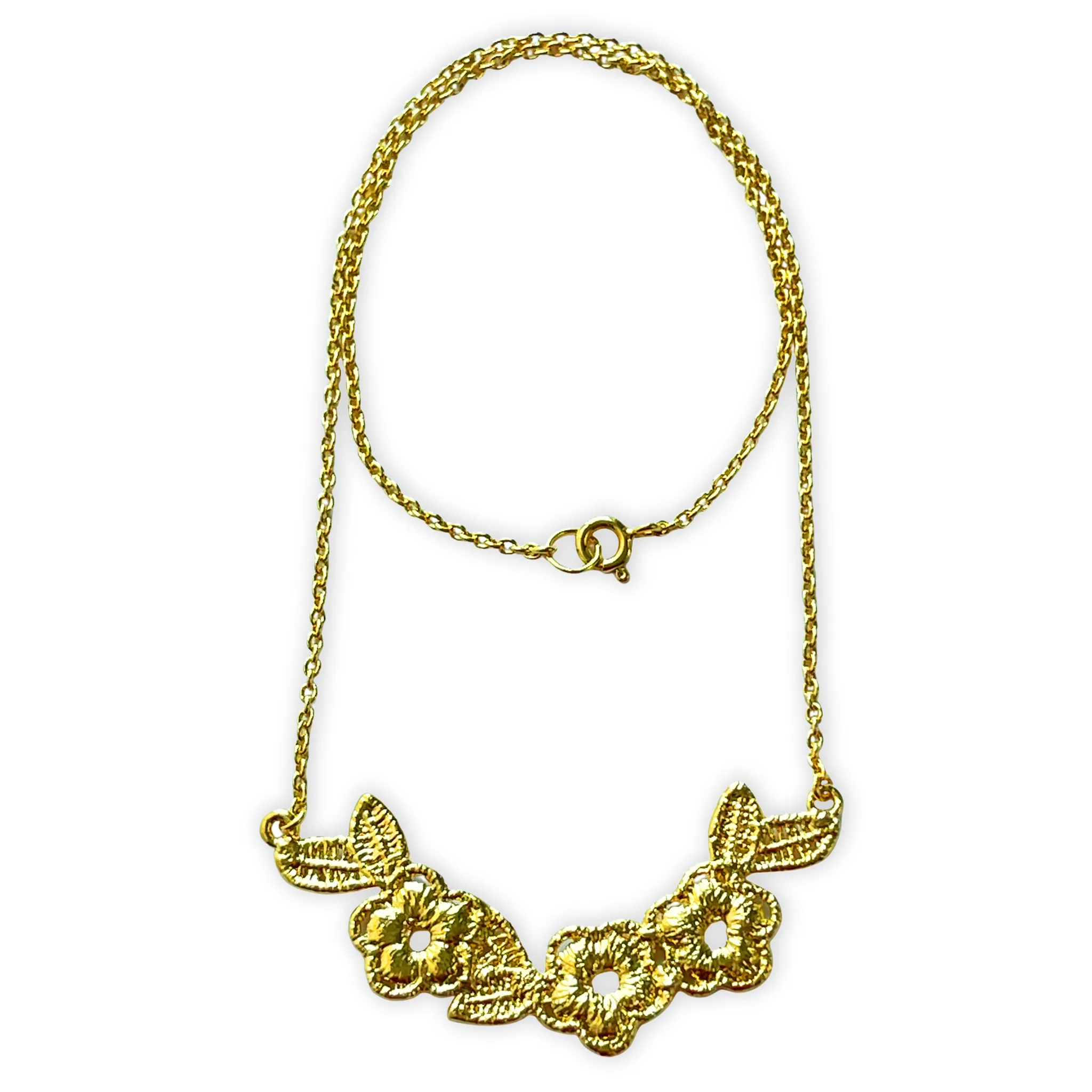 Ellinor - Lace Flower Garland Necklace