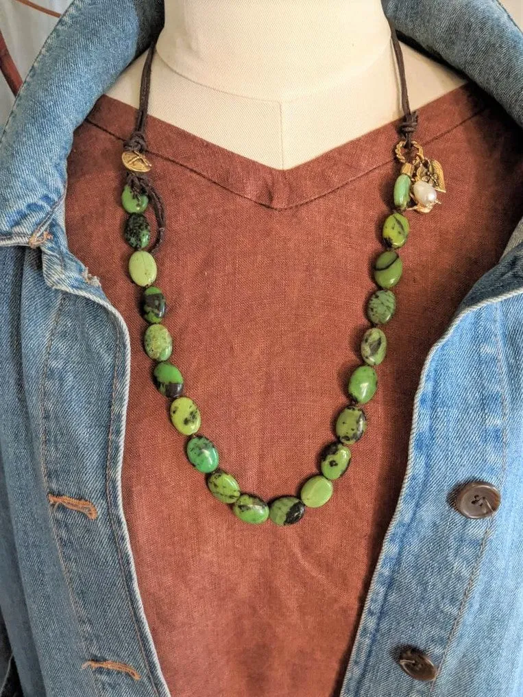 Forest Green Chrysoprase Bird & Butterfly Charm Wrap Bracelet-Necklace 2in1