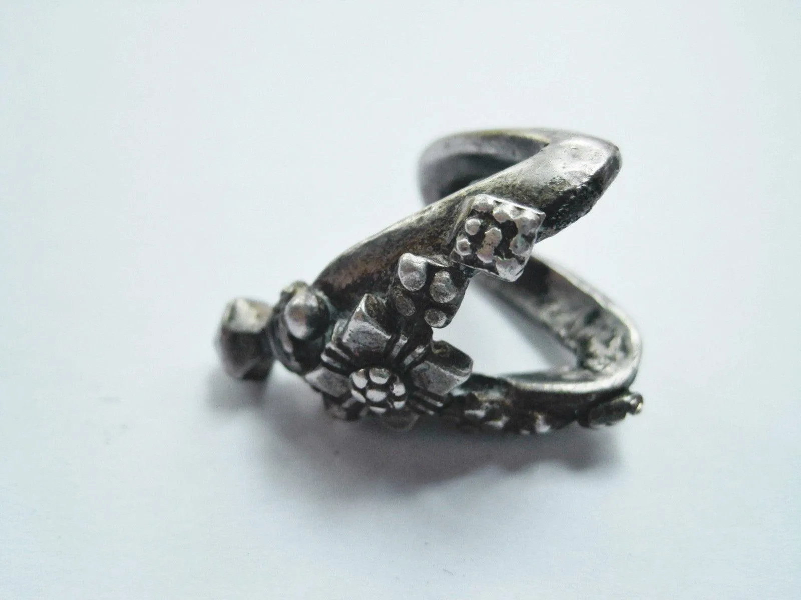Indian Silver Ring, Vintage V Shaped Tribal Band