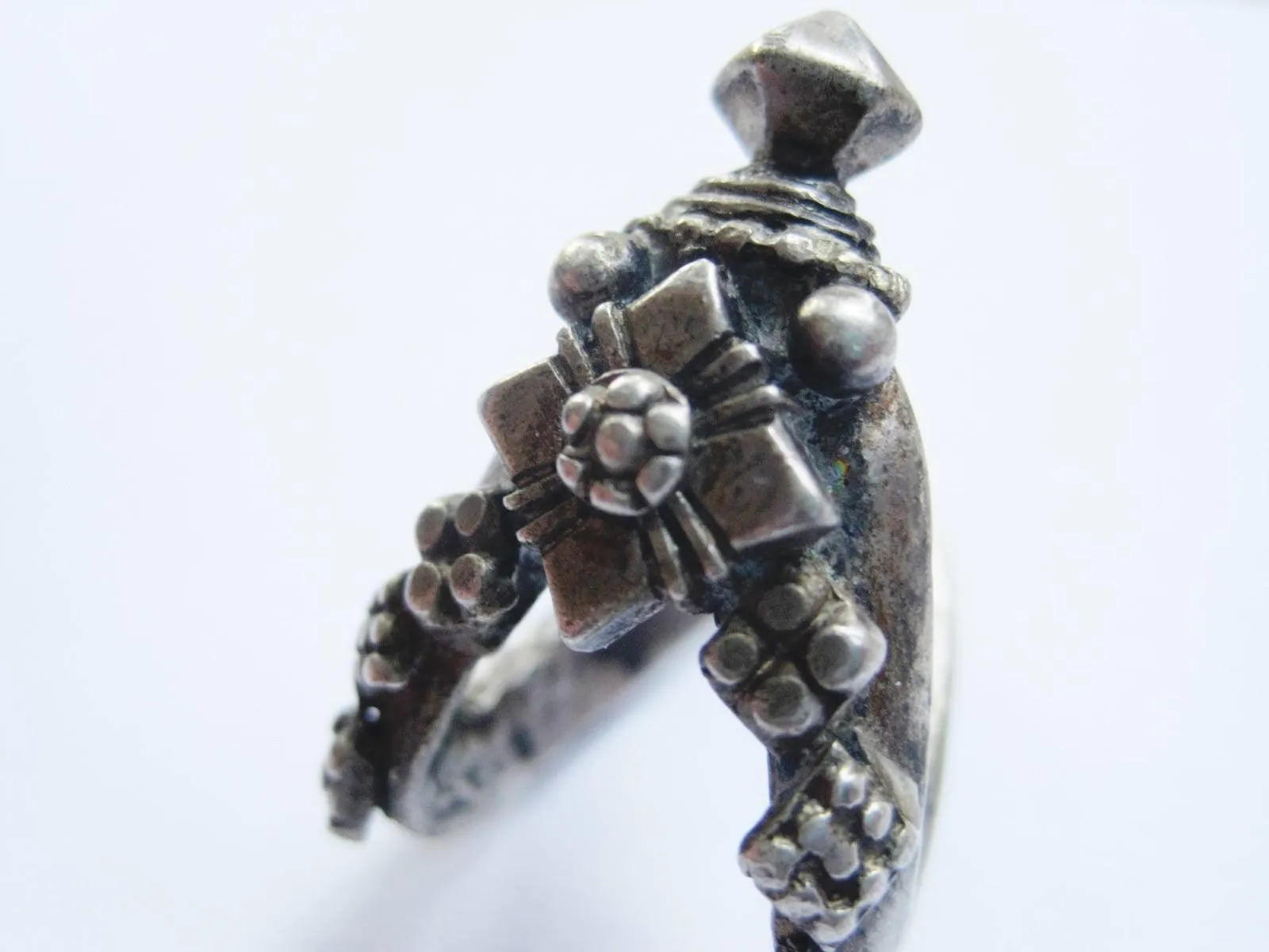 Indian Silver Ring, Vintage V Shaped Tribal Band