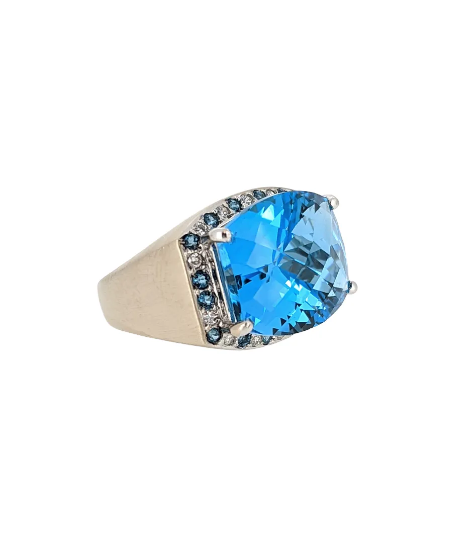 Large Blue Topaz Ring in 18K White Gold