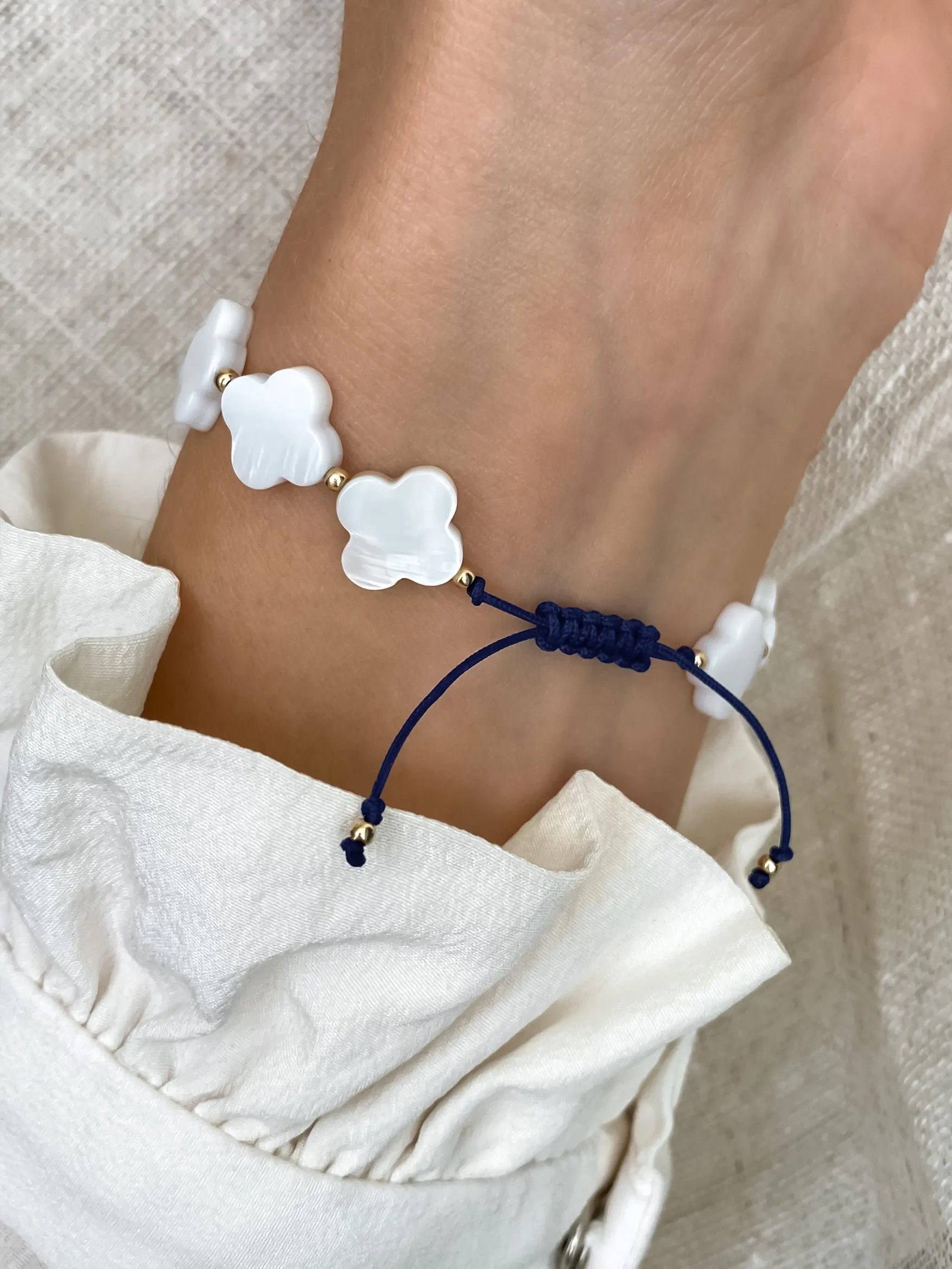 Lexi Clover Friendship Bracelet