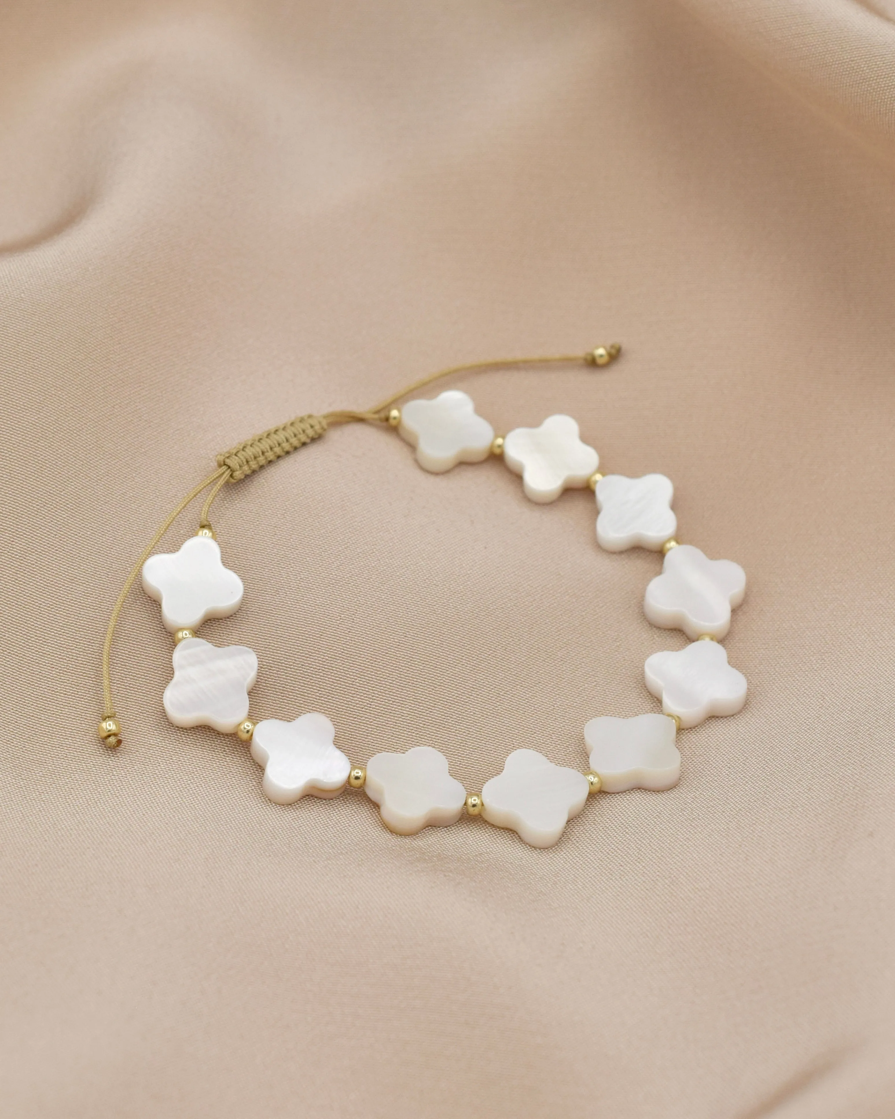 Lexi Clover Friendship Bracelet