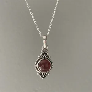 MAYTRENDS  -  Vintage Bohemian Garnet Pendant Necklace for Women Creative Gorgeous Carved Red Personalized Necklace Jewelry Accessories