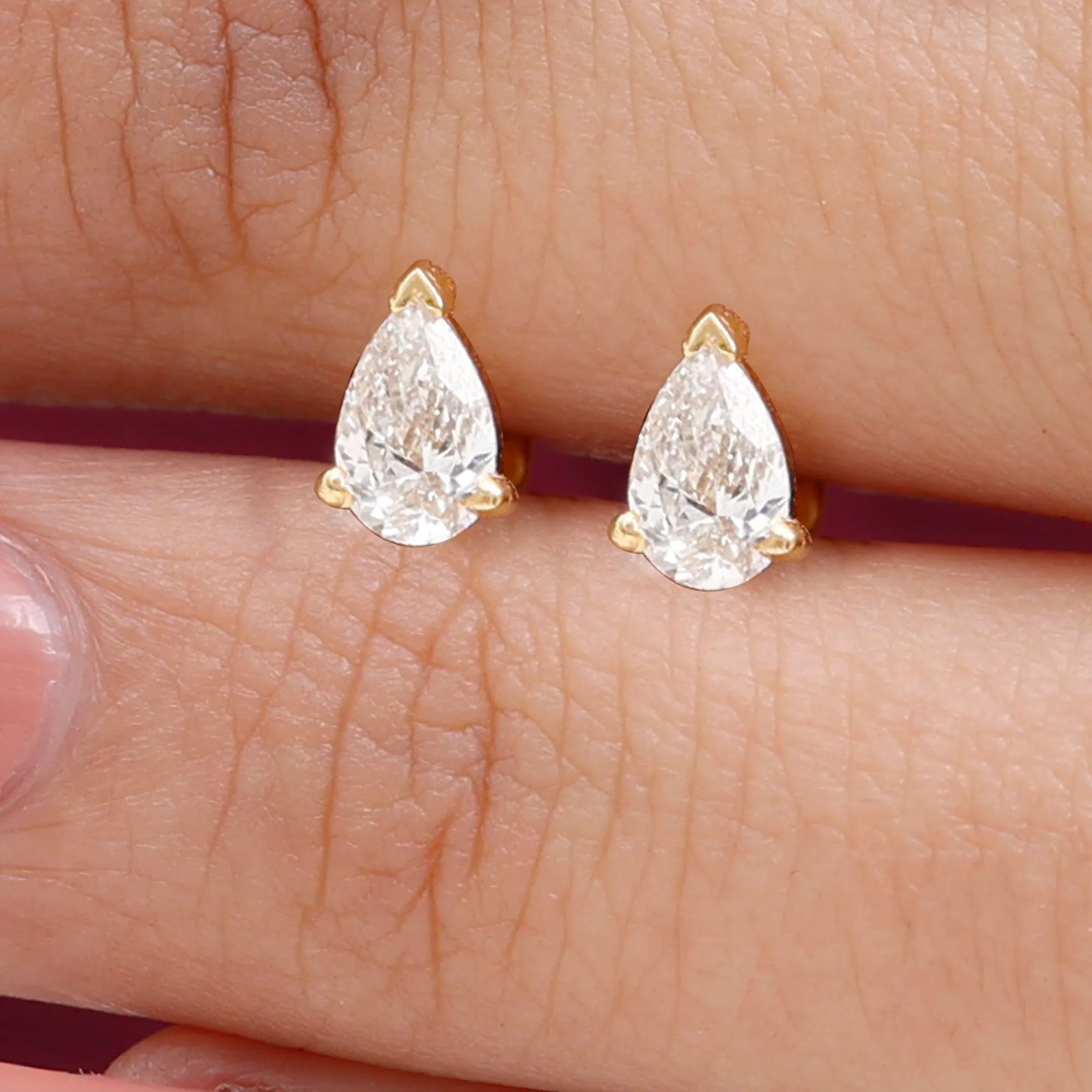 Pear Shape Moissanite Solitaire Conch Earring