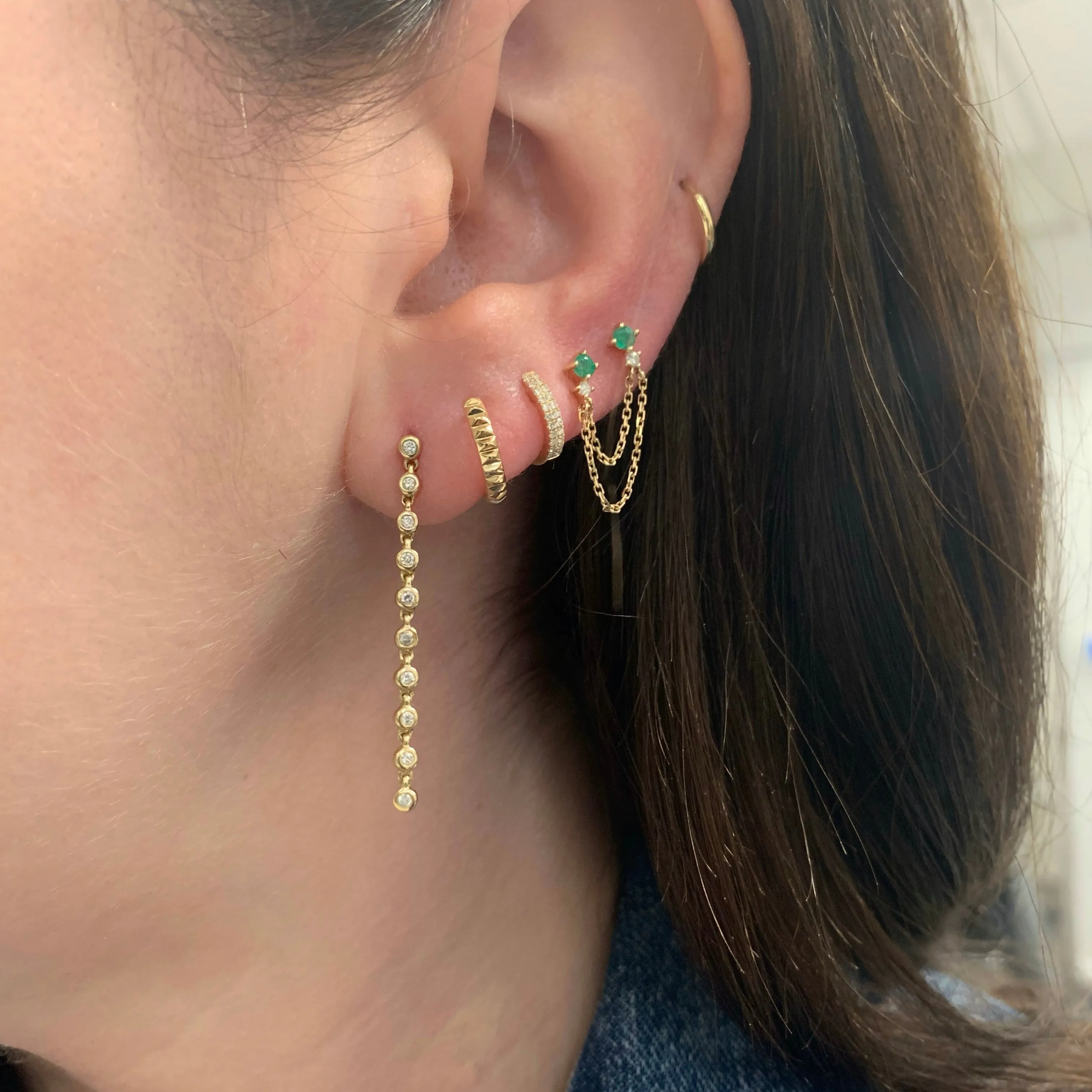 Single 14K Gold Connect Emerald Chain Stud Earring