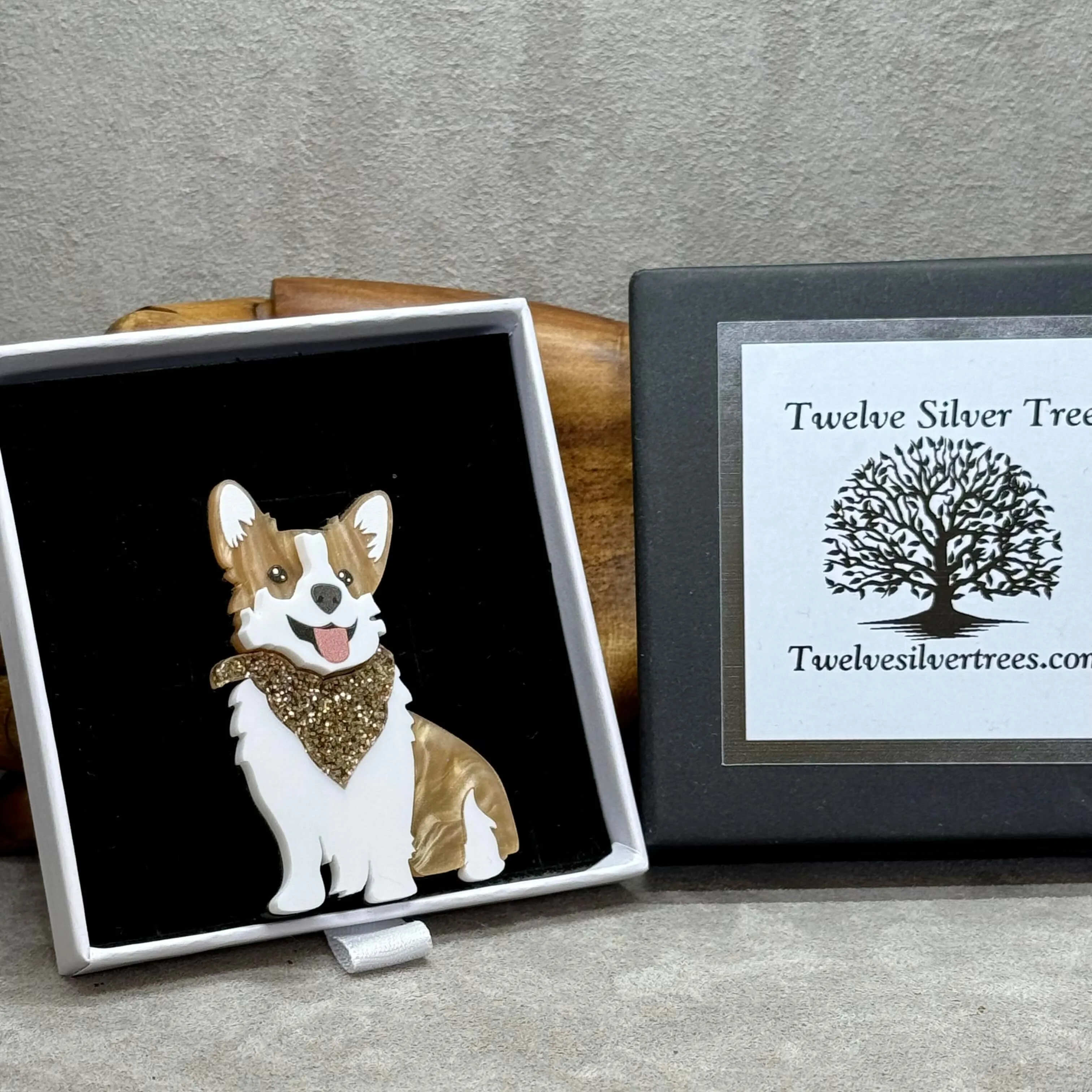 The Corgi - Acrylic Art Dog Brooch