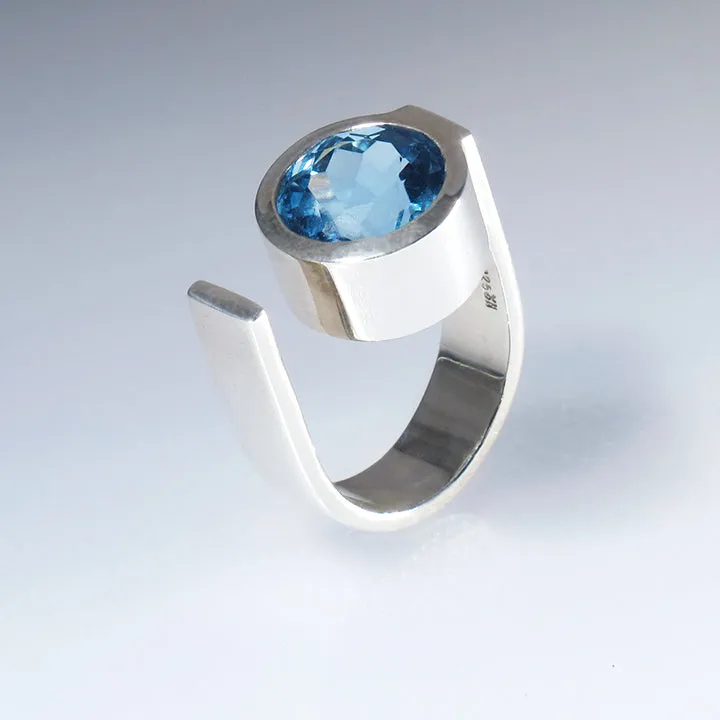 U2 Ring