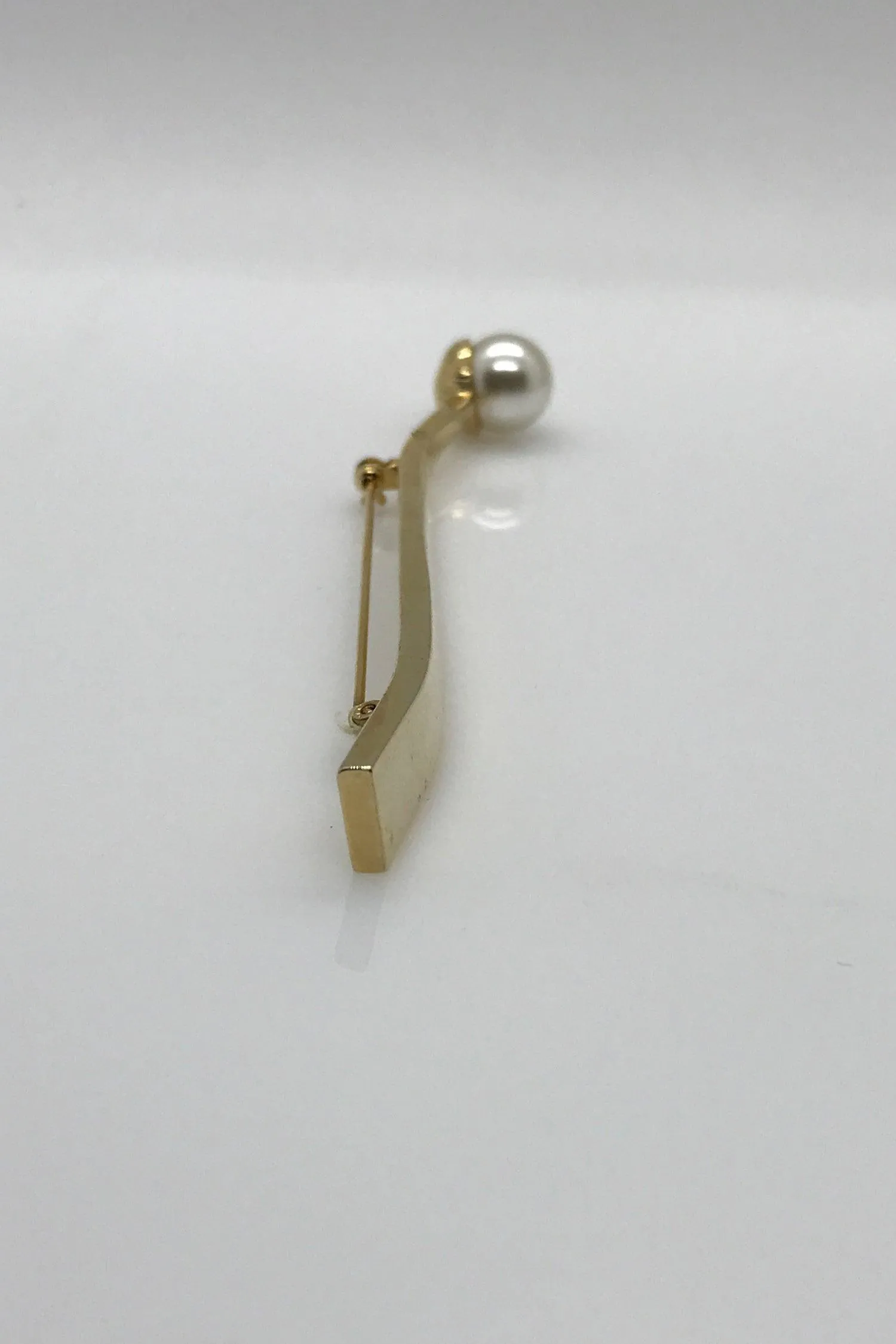 Vintage Long Bar Brooch with Faux Pearl End