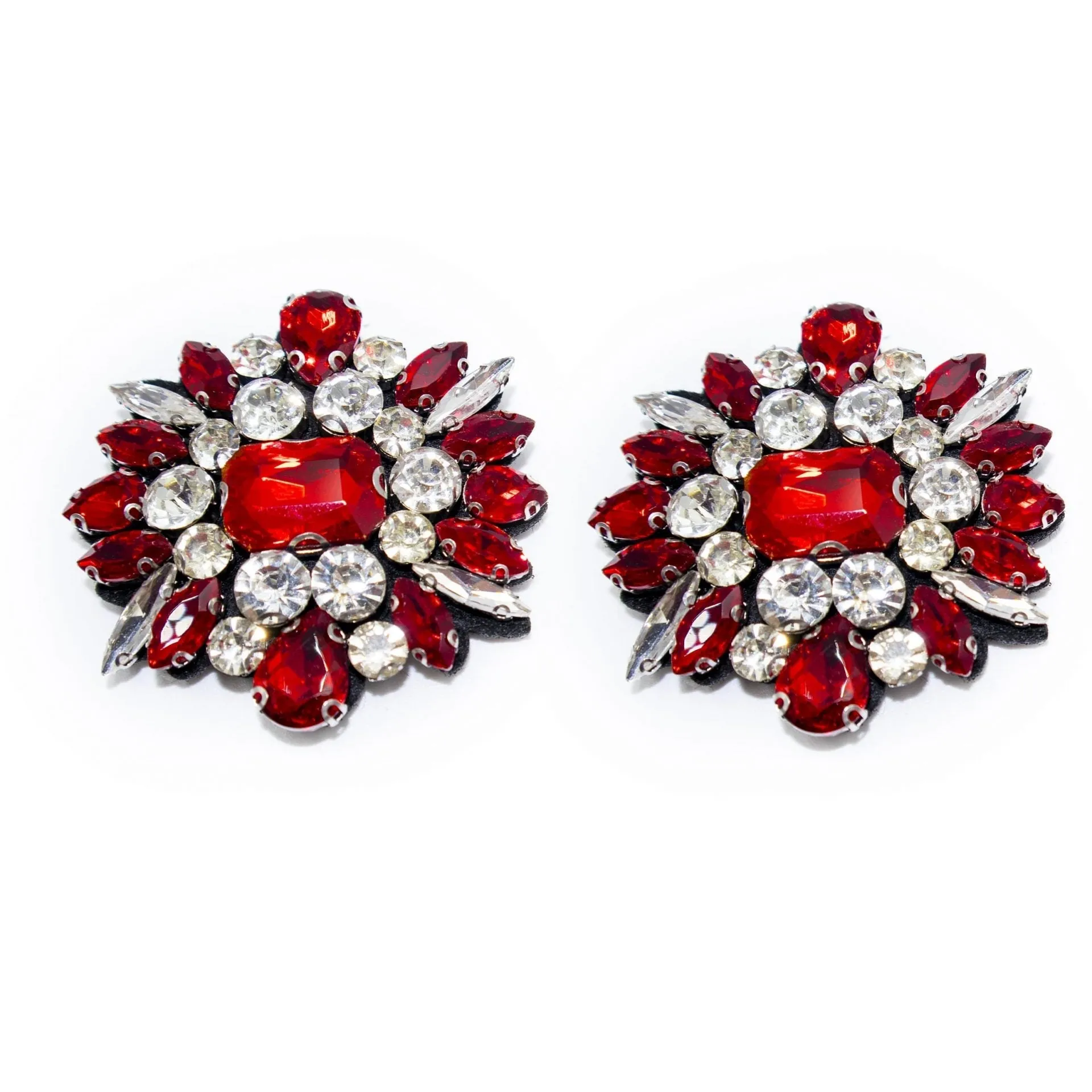 White and red rectangular center brooch