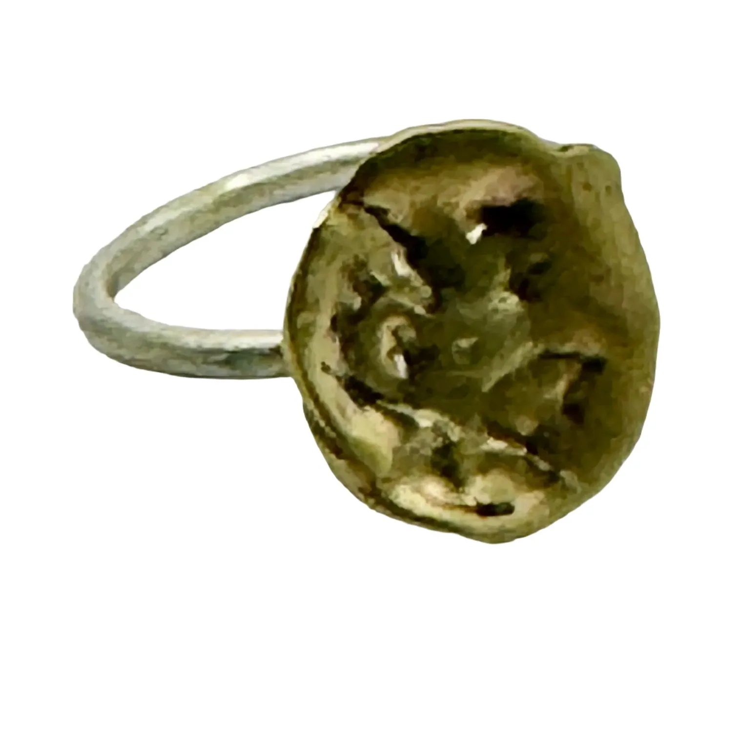 Yellow gold beaten keshi ring
